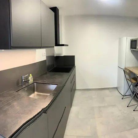 Mistral - Superbe T3 A Six Fours Les Plages / 100m De La Mae-8854